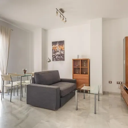First Floor Close Macarena Church Sevilla Exterior photo