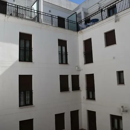 First Floor Close Macarena Church Sevilla Exterior photo